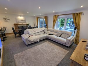 Photo 10- click for photo gallery